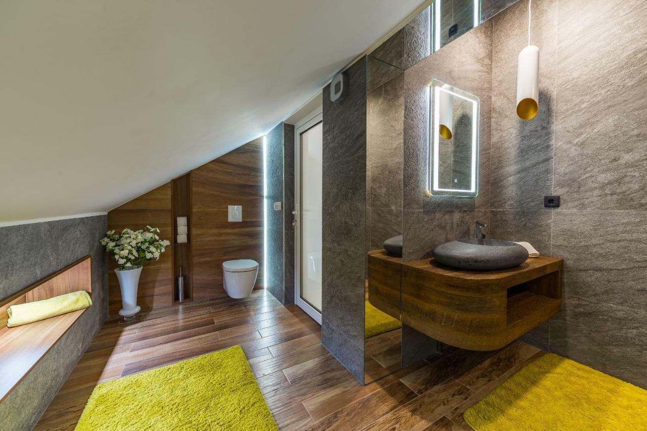 La Vela Luxury